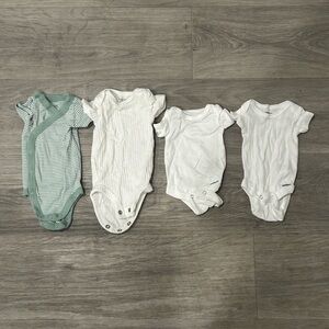 Preemie Onesies & Bodysuits
